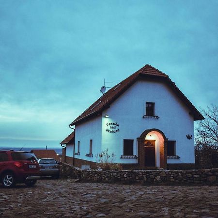 Penzión nad Skalicou Skalica Exterior foto